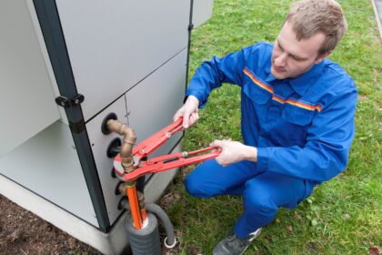 Material matters: the importance of specification in heat network design