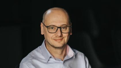 A head and shoulders picture of Lee Sutton from Myenergi.